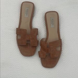 Steven Brown Croc-Pattern Slide Sandals